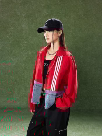 Tuogu дамско яке в американски стил, свободен силует, пролетно тънко спортно яке с patchwork деним и цветни блокове с райета