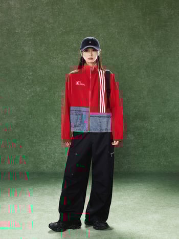 Tuogu дамско яке в американски стил, свободен силует, пролетно тънко спортно яке с patchwork деним и цветни блокове с райета