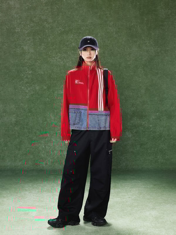 Tuogu дамско яке в американски стил, свободен силует, пролетно тънко спортно яке с patchwork деним и цветни блокове с райета