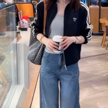 2025 популярен къс бейзболно яке с три ленти за жени, тънък модел за пролет, свободна кройка, спортен стил