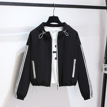 Дамско червено спортно яке с качулка, късо, висока талия, пролет 2026