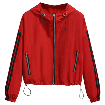 Дамско червено спортно яке с качулка, късо, висока талия, пролет 2026