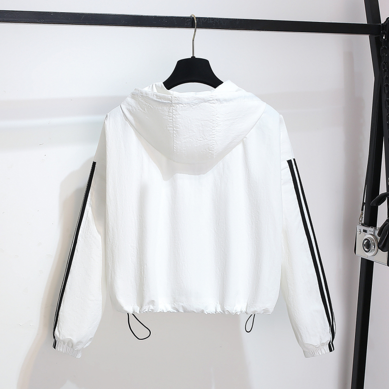 Дамско червено спортно яке с качулка, късо, висока талия, пролет 2026