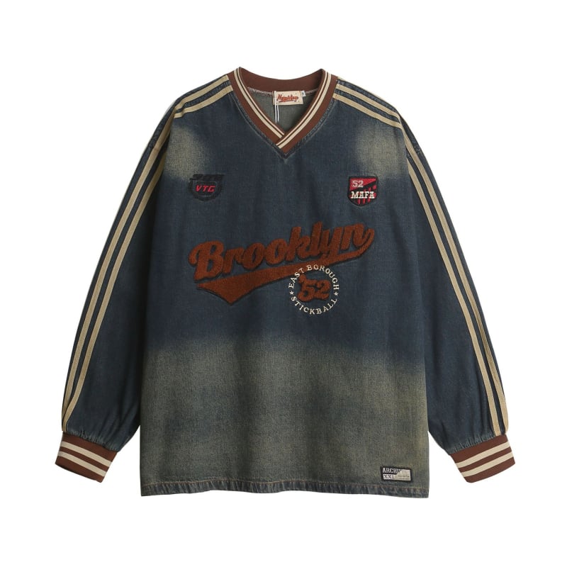 Унисекс американски ретро суитшърт от изтъркан деним с бродирани букви, V-образно деколте, свободна кройка