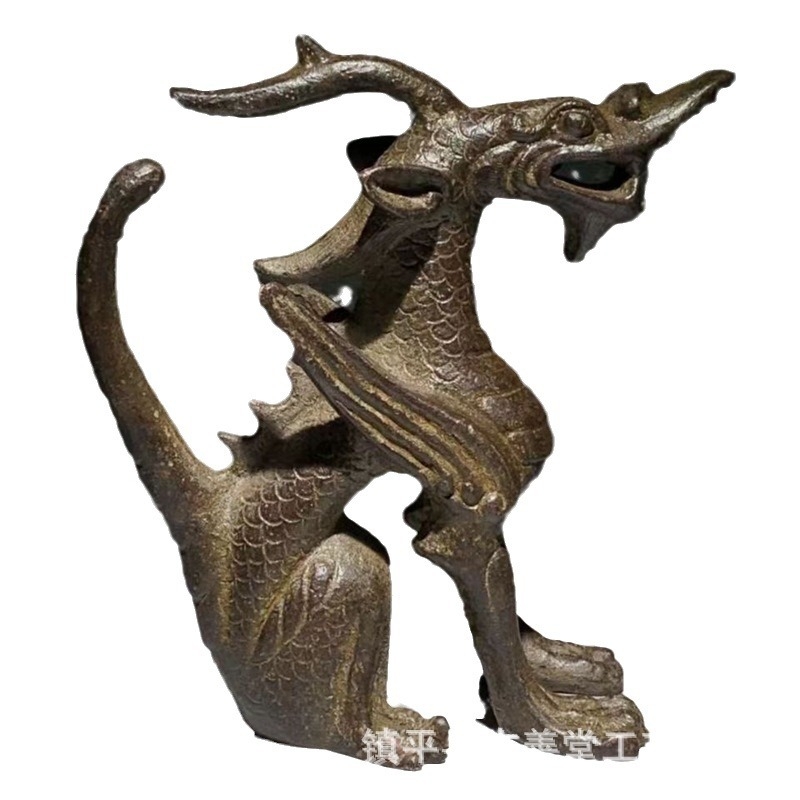 Antička figurica jednoroga za kućni dekor – metalna skulptura od legure