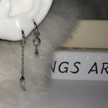 Ασύμμετρα κρεμαστά σκουλαρίκια φτερού με διπλές οπές στα αυτιά, πολύχρωμες υδάτινες σταγόνες, μακριά κομψά σκουλαρίκια για γυναίκες