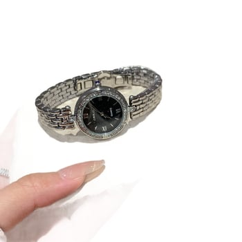 2025 нов дамски часовник със звездно небе, кварцов механизъм, стоманена гривна, корпус от сплав, акрилно стъкло