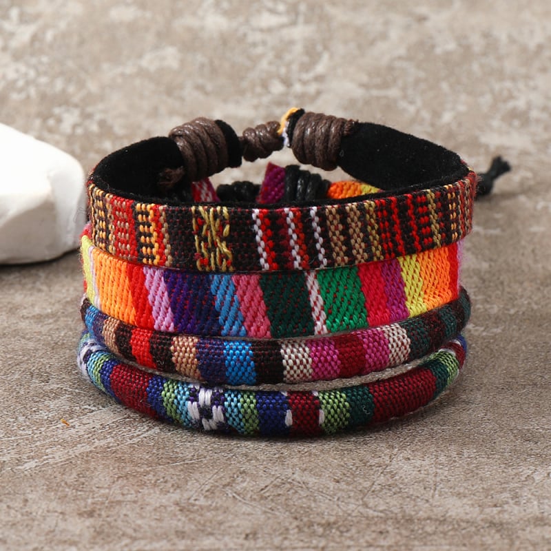 Ručni izrađena šarena narukvica od užeta s duginim bojama, boho stil, vintage inspirirani modni nakit