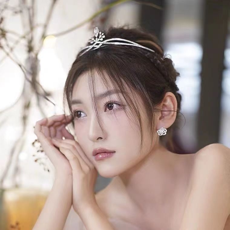 Korejskog stila jednostavna i slatka vjenčana kruna za kosu s kristalima, inspirirana Liu Yifei