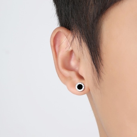S999 čisto srebro, crne rimske brojke, kružne naušnice, minimalistički unisex stil