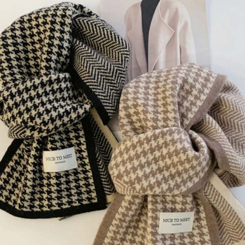 Britanski šal s kariranim uzorkom houndstooth za zimu – debeo i topao, tkanina deer plush, unisex