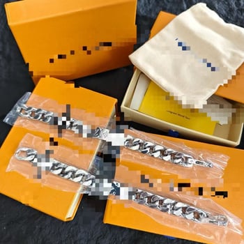 Nova narukvica od titan čelika s graviranim dizajnom slova V – unisex premium narukvica za parove