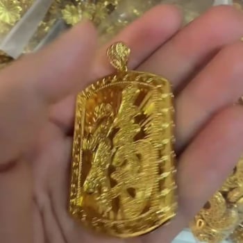 Viseći privjesak u pijesak-zlatnoj nijansi, etno vintage stil, unisex lanac