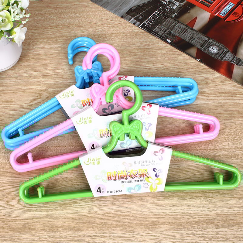 4 τεμάχια πλαστικές κρεμάστρες ρούχων με αντιολισθητική επιφάνεια, για στεγνά και βρεγμένα ρούχα, για παιδιά και μωρά