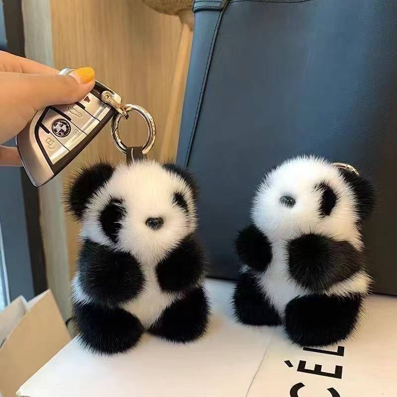 Ručni privjesak za torbu od plišane dlake, panda u Chanel stilu