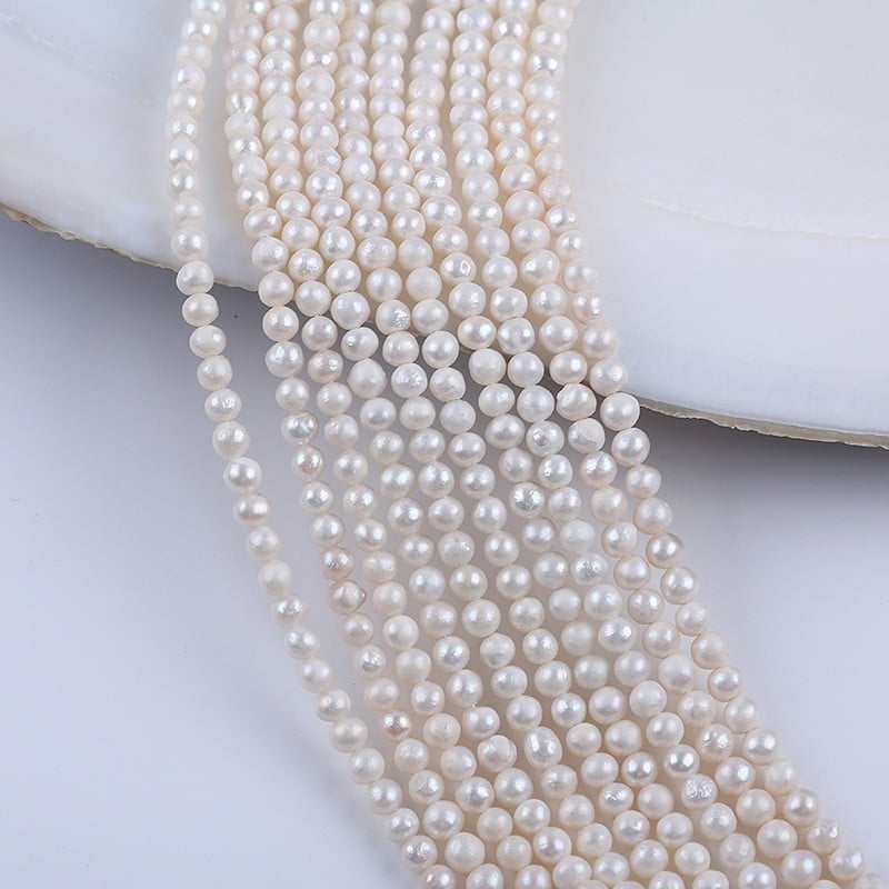 4–4,5 mm bijele gotovo okrugle prirodne slatkovodne perle – slobodne perle za DIY ogrlicu i narukvicu