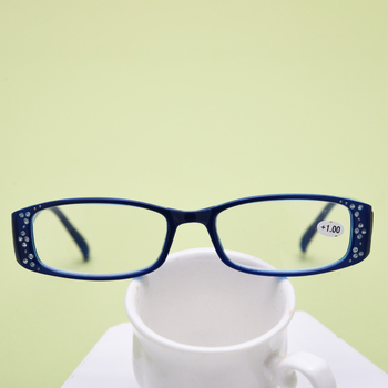 Женски ултралеки модни очила за четене, удобни и елегантни, рамка от поликарбонат и лещи от смола, модел L008