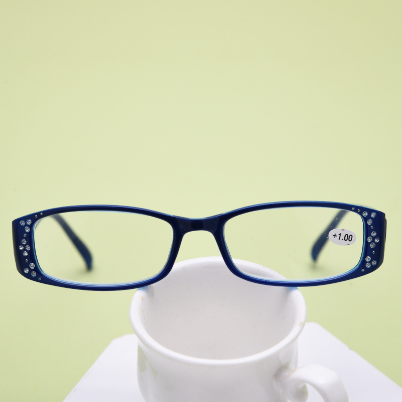 Женски ултралеки модни очила за четене, удобни и елегантни, рамка от поликарбонат и лещи от смола, модел L008