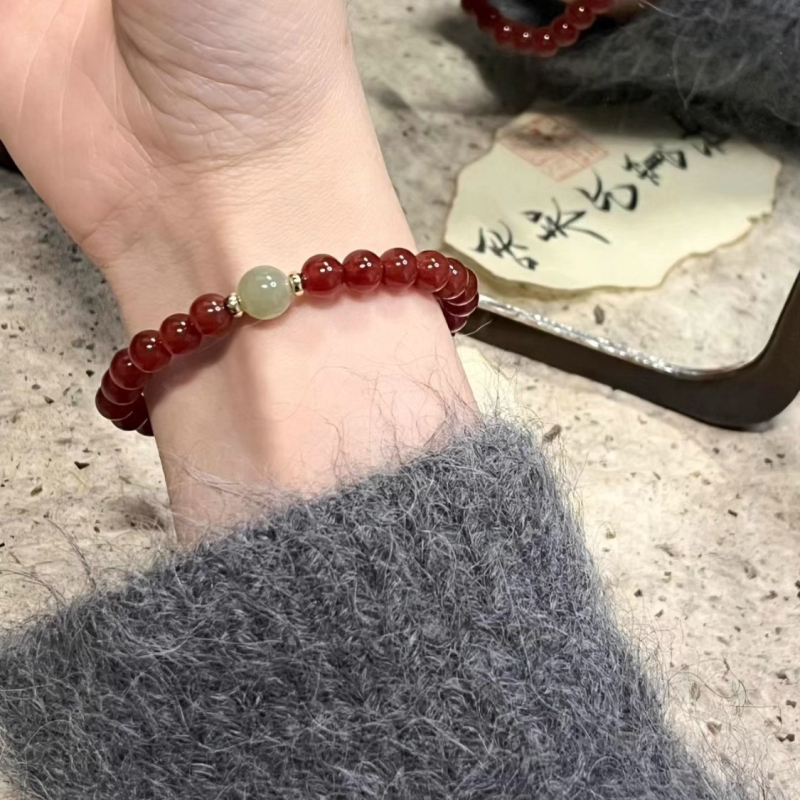 Prirodni crveni ahat s narukvicom Hetian Jade – prozračni ledeno ručni nakit