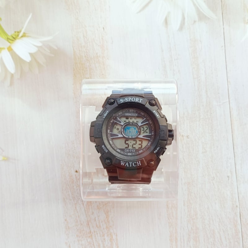 Камуфлажен електронен часовник за ученици с светещ дисплей и аларма – спортен стил