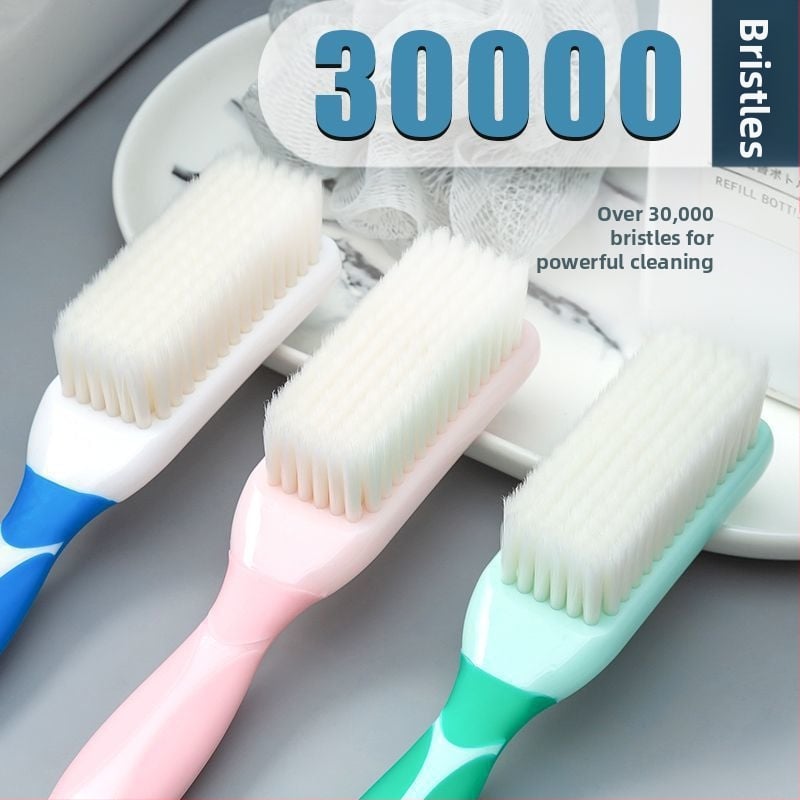 Мека четка за обувки и дрехи – издръжлива, многофункционална, щади повърхностите.