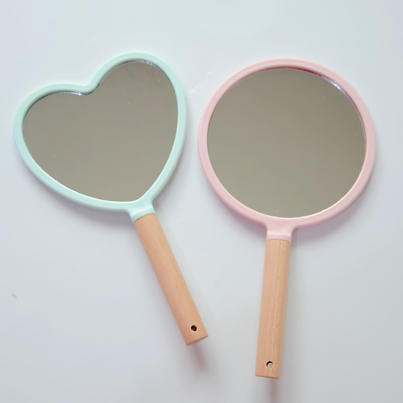 Oglindă de machiaj cu mâner din lemn, în nuanțe candy, drăguță și clară, oglindă mică de mână, design creativ nou.