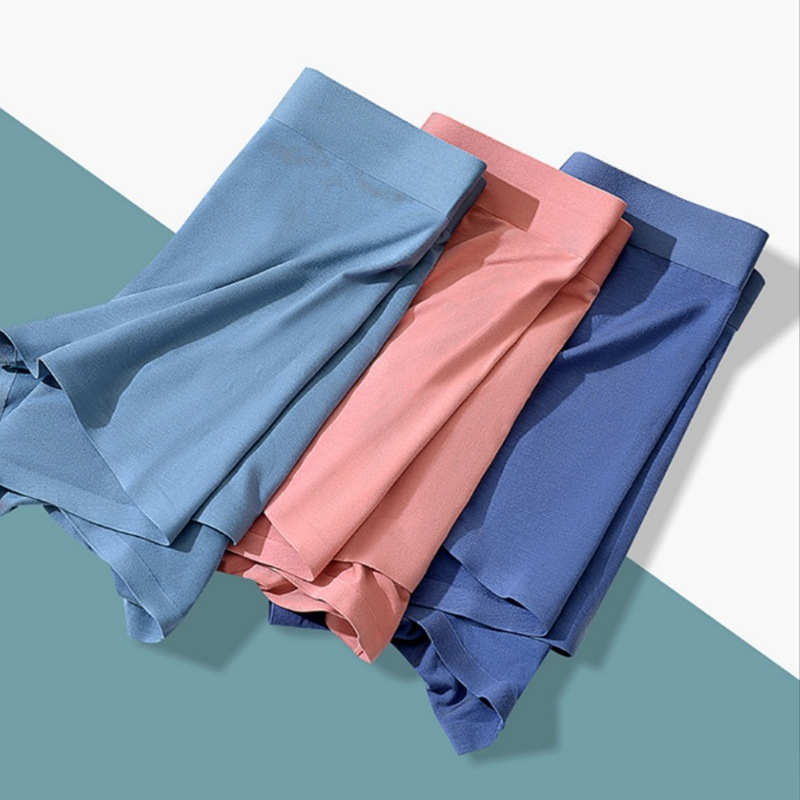 Muške boxerice od ice silk, srednje visoke, prozračne, antibakterijske, brzo sušeće