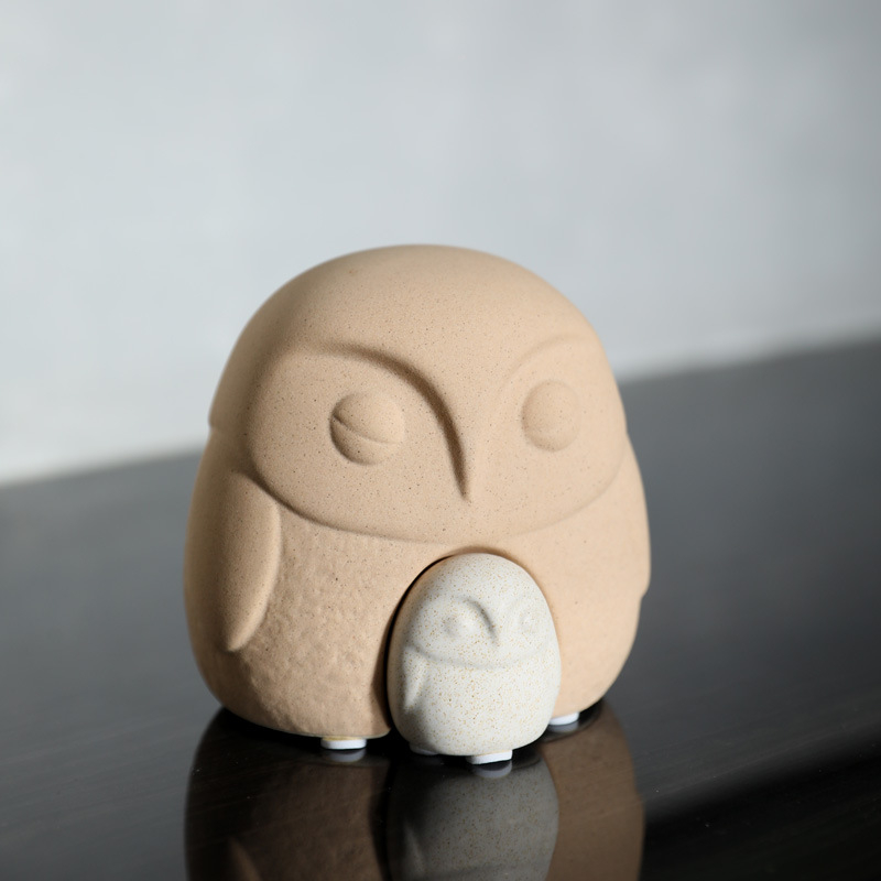 Keramička sova – stolna dekoracija u američkom stilu, moderna bijela porcelanska figura