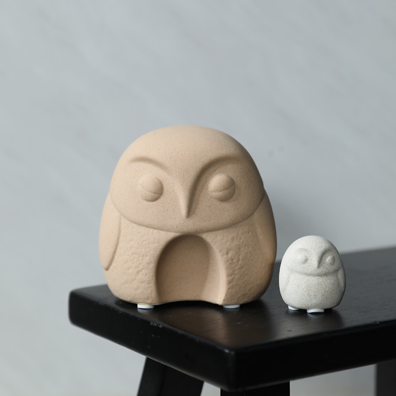 Keramička sova – stolna dekoracija u američkom stilu, moderna bijela porcelanska figura