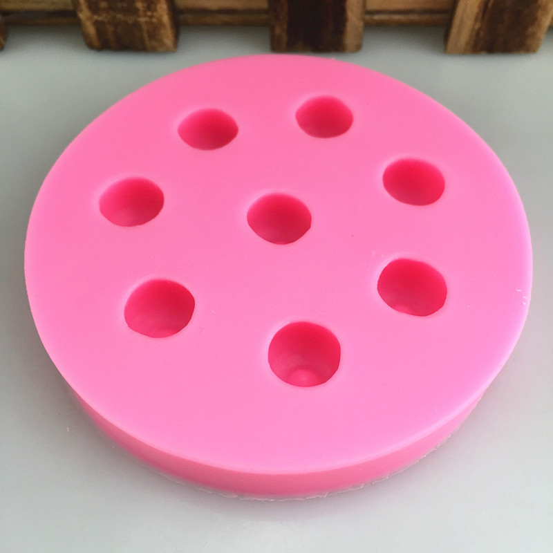 Silikonska forma za fondant u obliku borovnice – ukrašavanje torti i pečenje