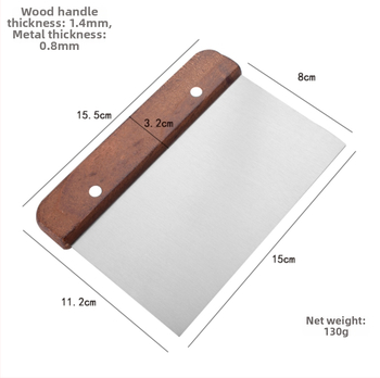 Nerezový krájač na cesto s drevenou rukoväťou — viacúčelový kuchynský nástroj na pečenie, torty a nugát