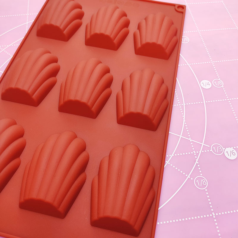 Silikonska forma s 9 pretinaca u obliku školjke za madeleine, senbei i čokoladu – DIY pečenje