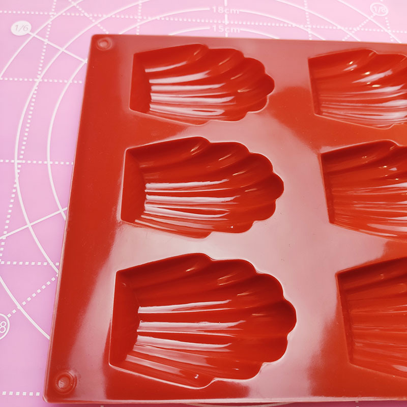 Silikonska forma s 9 pretinaca u obliku školjke za madeleine, senbei i čokoladu – DIY pečenje
