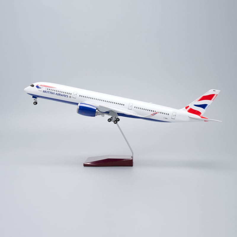 47 cm model zrakoplova A350 British Airways sa svjetlima – dekorativni dar za zbirku