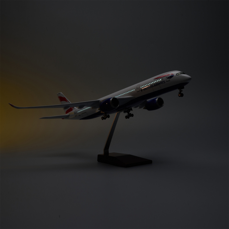 47 cm model zrakoplova A350 British Airways sa svjetlima – dekorativni dar za zbirku