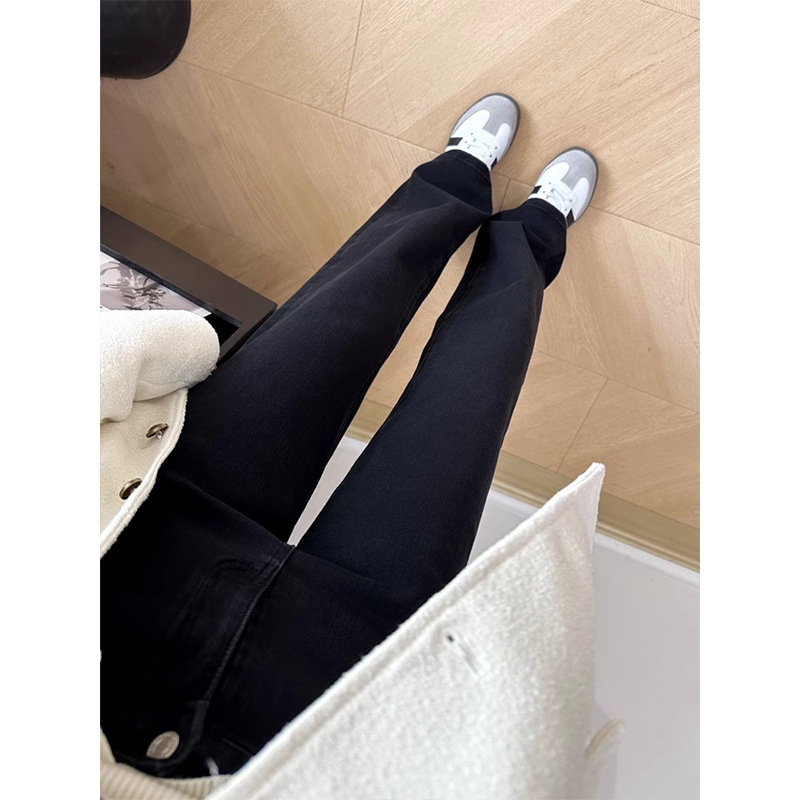 Ženske hlače od denima, visokim strukom, ravni kroj, elastične, plus veličina, proljeće–jesen 2025