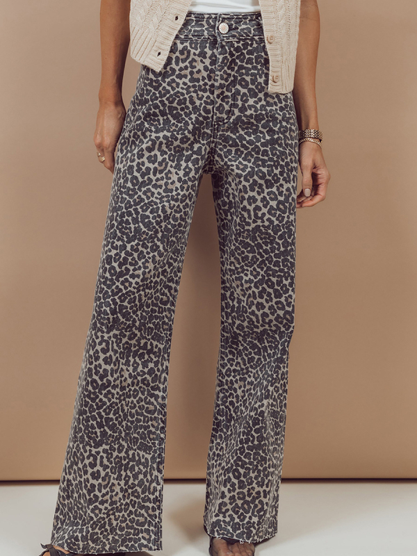 Ženske hlače od džinsa s visokim strukom i blagim širenjem prema dolje, leopard uzorak, denim, zimska kolekcija 2025