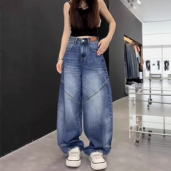 Ženske plus-size traperice u retro američkom stilu s zakrivljenim rubom, visokim strukom, vizualno laskaju siluetu kruške, ravne i široke nogavice