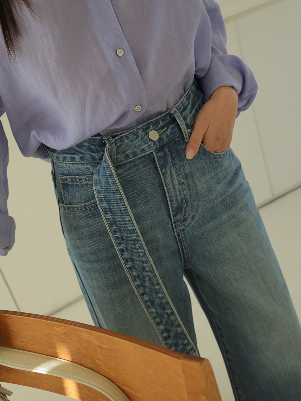 Traperice s blagim izbočenjem i remenom, ravni kroj, casual hlače – Model 00700