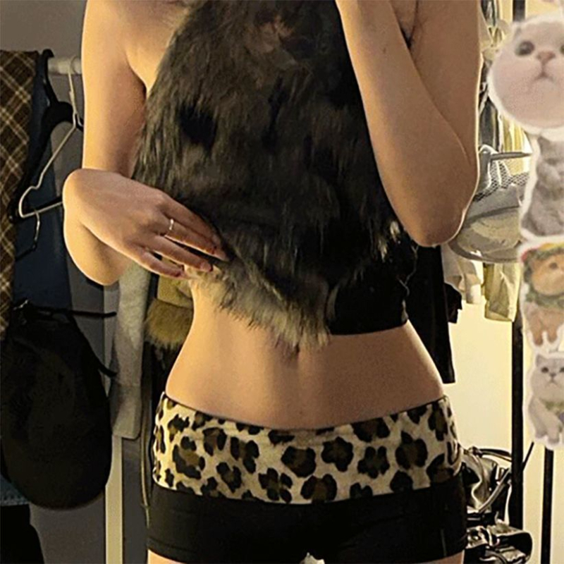 Ženske capri hlače s niskim strukom, leopard print, uski kroj, ravni kroj
