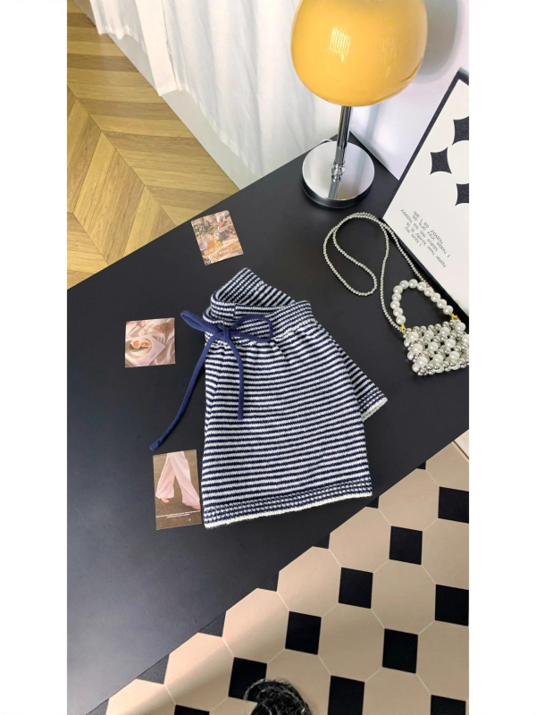 2025 nova ljetna moda visokog struka prugaste šorceve za sitnije žene, casual, uski kroj