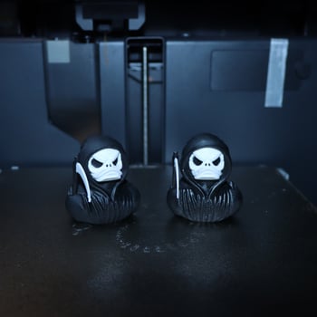3D ispisani ukras Grim Reaper Duck za Halloween
