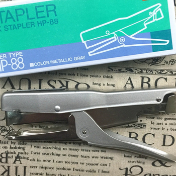 HP-88 štipni stapler, ručni, 2–70 listova, srednje veličine, kompatibilan s B8/2115 spajalicama