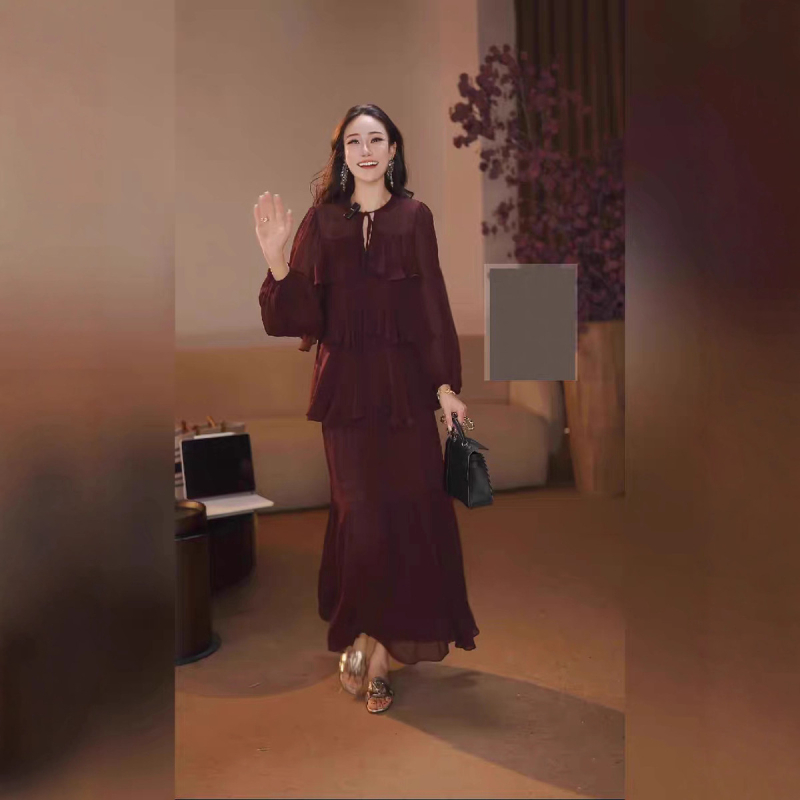 TZ6909 Francuska retro bluza s volanima i suknja visokog struka — dvodijelni set za žene