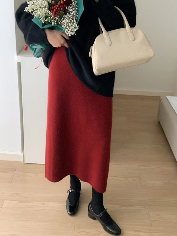 Korejski stil, drapiran, debeli pliš raccoon, midi plisana suknja, visokim strukom, pravilan kroj, jednobojna, jesen-zima