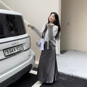Korejskog stila duga suknja od Vinegar satena, visokim strukom, A-linija, nabori na bokovima