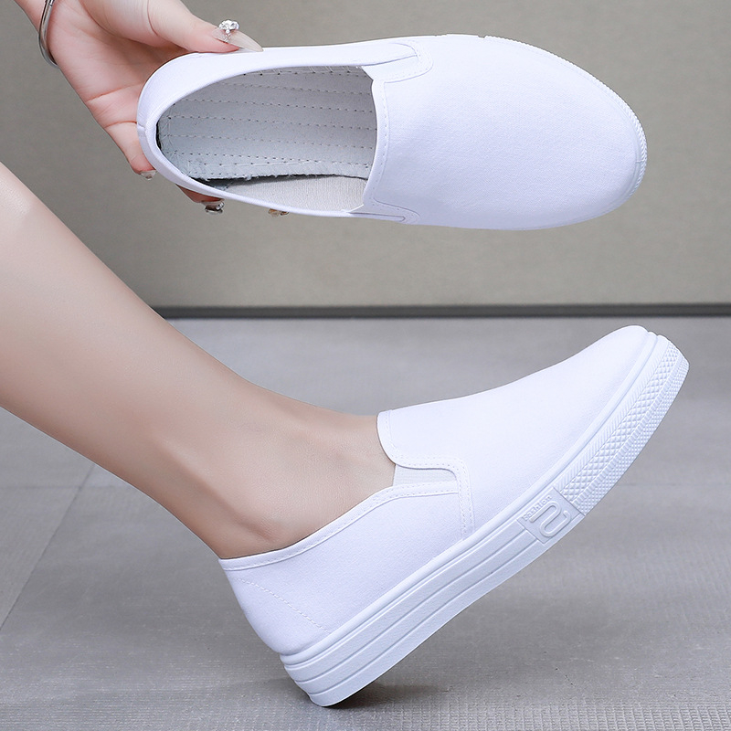 Ženske bijele platnene slip-on tenisice s debelim đonom, casual obuća za medicinske sestre