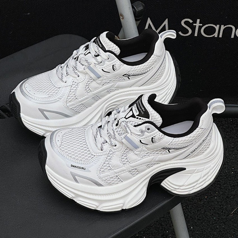 Ženske cipele od prave kože s debelom potplatom, stil dad shoes, okrugli vrh, peta 6–8 cm, udobne svakodnevne sportske tenisice – jesen 2025