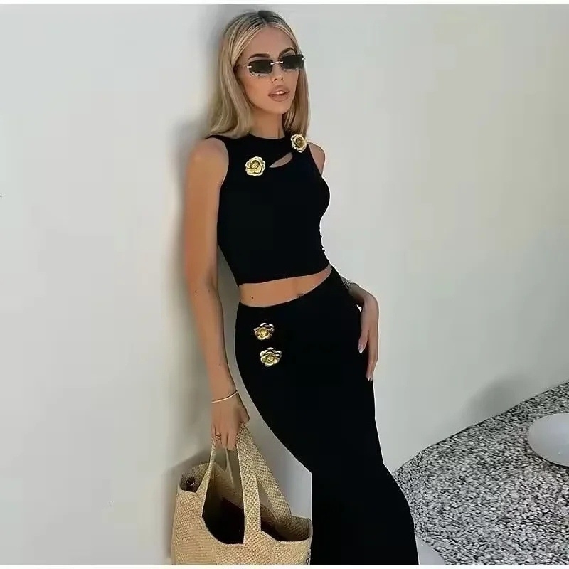 Ženski set: pleteni top bez rukava i duga suknja s visokim strukom, seksi i šarmantan gradski stil