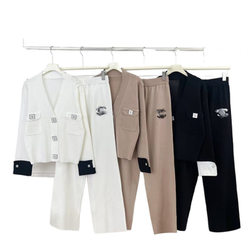 2025 jesen-zima ženski set: pleteni kardigan s V-izrezom i hlače kostim sa uskim strukom